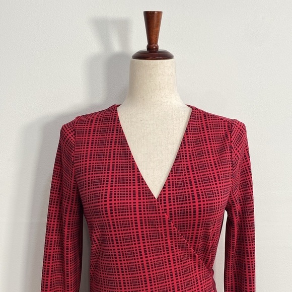 Ann Taylor Wrap Dress Elegant Women's 8P Red Black - Picture 2 of 12